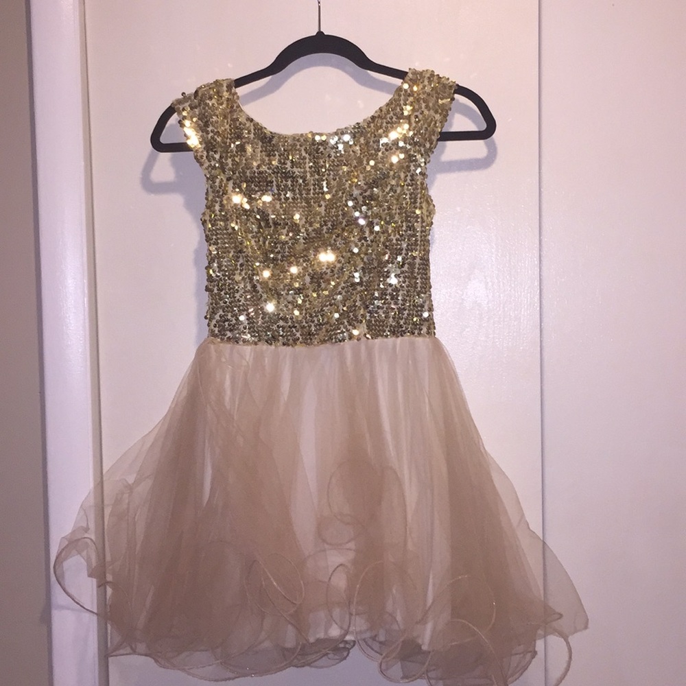 Beautiful gold dress